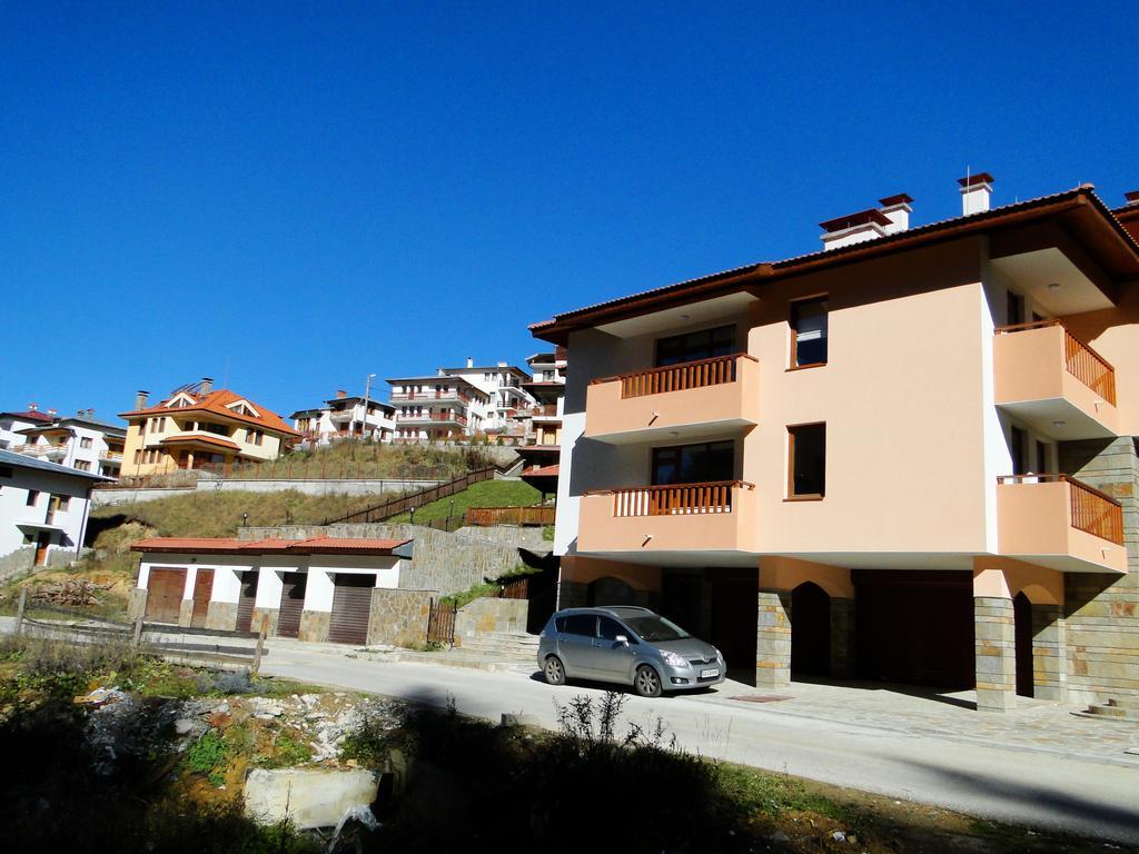 Krasi Apartments In Zornitsa Complex Stoykite Dış mekan fotoğraf